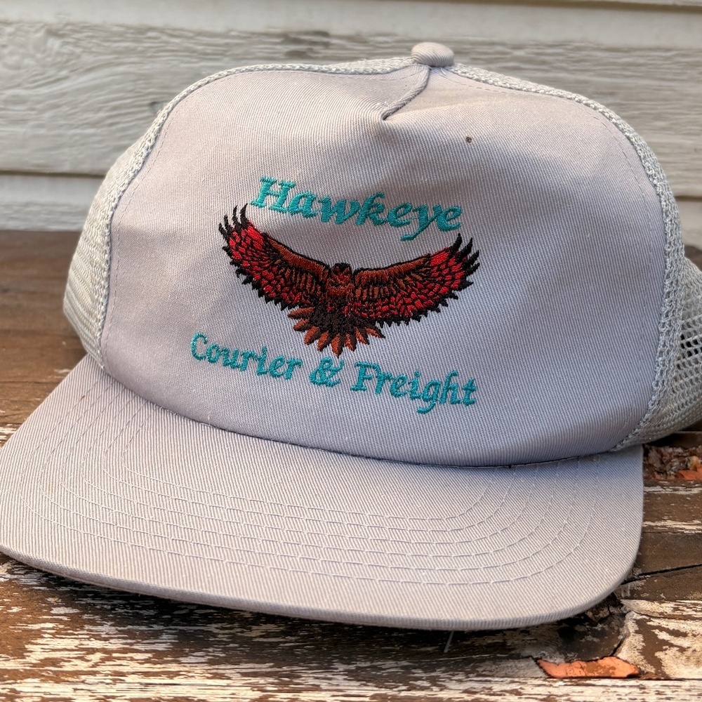 Vintage HAWKEYE Courier & Freight Mesh trucker hat snapback grey EAGLE